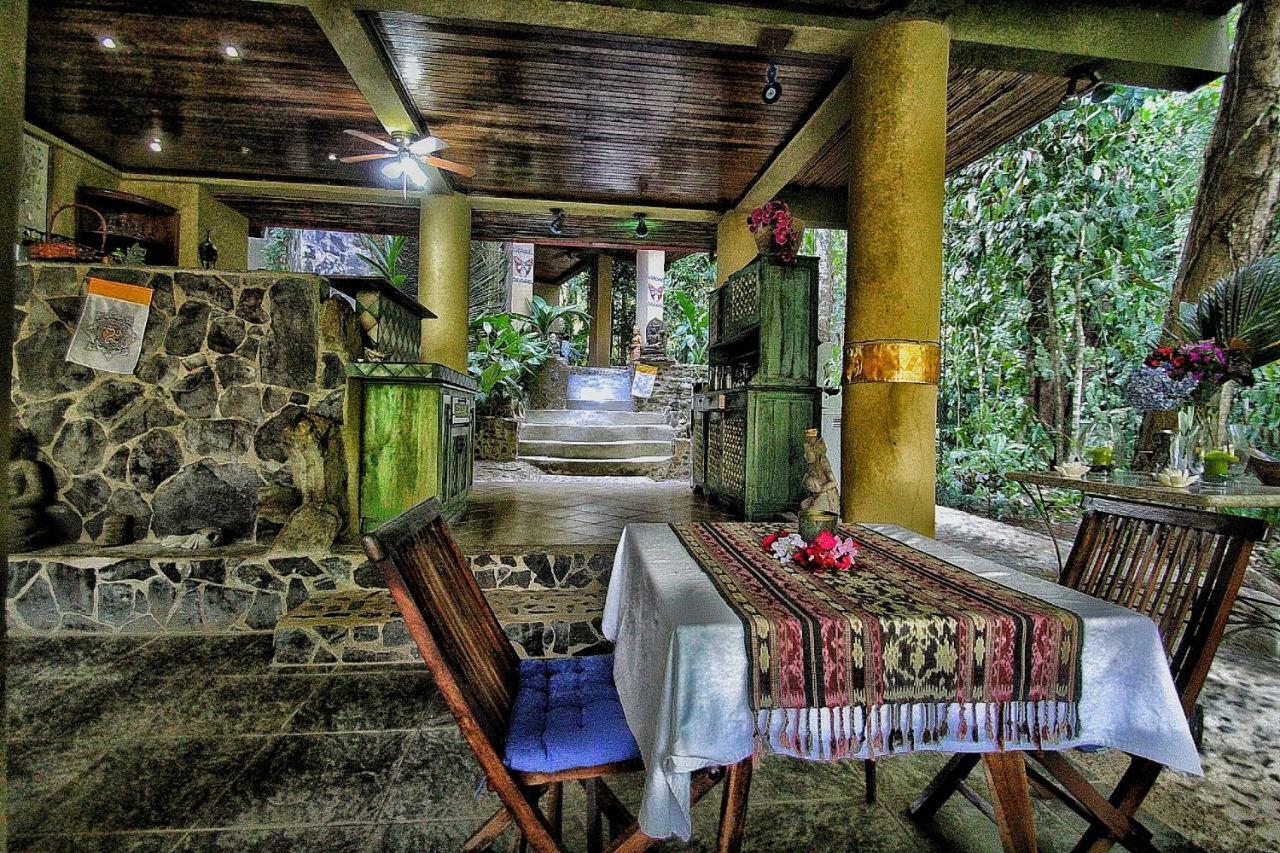 Waterfall Villas Baru Extérieur photo